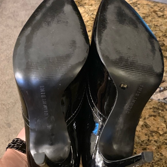 Gorgeous 8.5 M black patent spectators - Picture 7 of 8